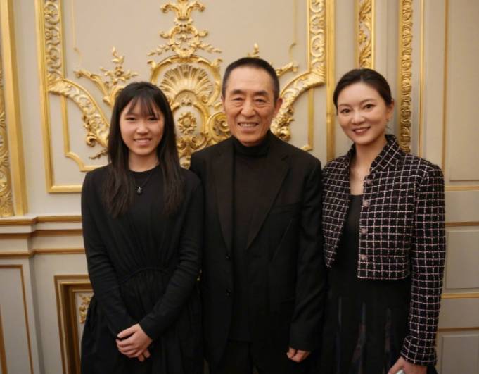 巴黎名媛舞会又来了？张艺谋女儿任达华女儿都要去，星二代进圈了封面图